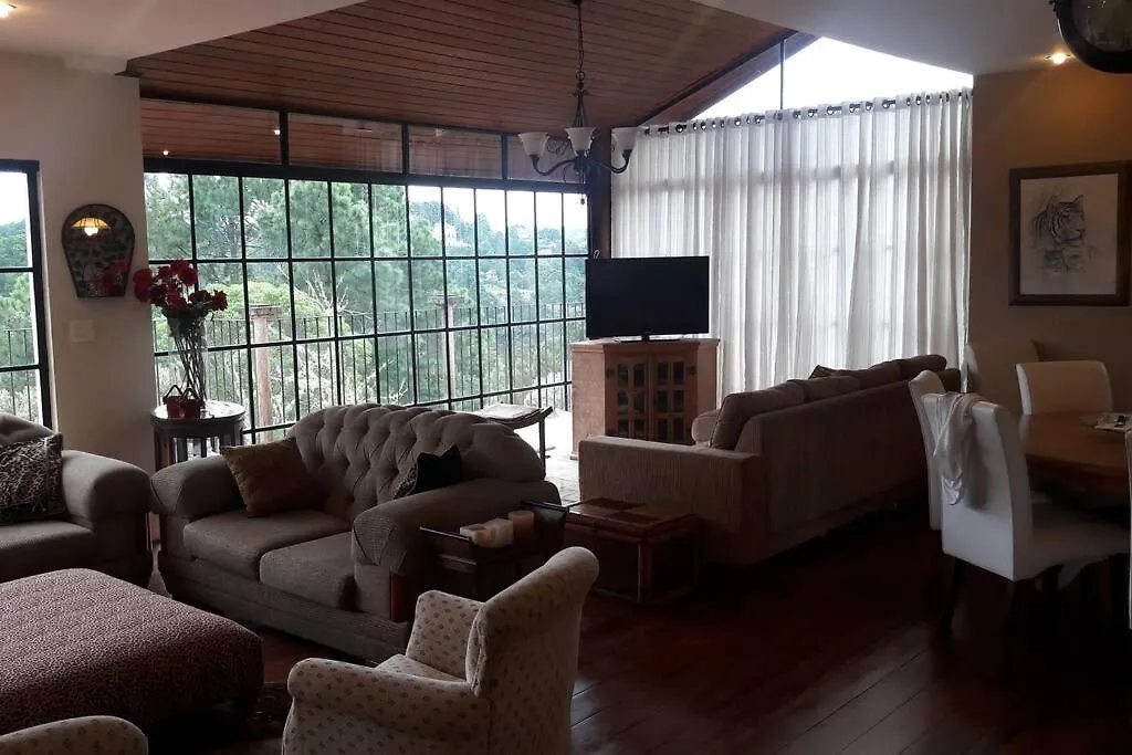 Casa E Vista Privilegiadas No Alto Do Capivari Campos do Jordão