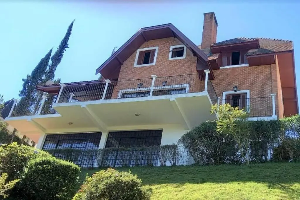 Casa E Vista Privilegiadas No Alto Do Capivari Campos do Jordão
